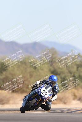 media/Nov-02-2025-CVMA (Sun) [[337aff29ab]]/Race 8-Formula Lightweight Twins Shootout/